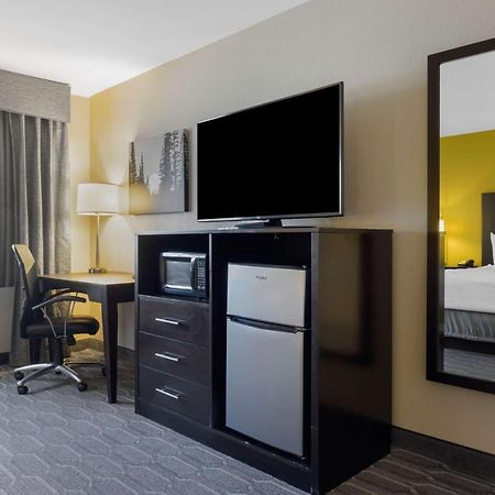 Best Western Plus Wenatchee Downtown Hotel Exterior foto