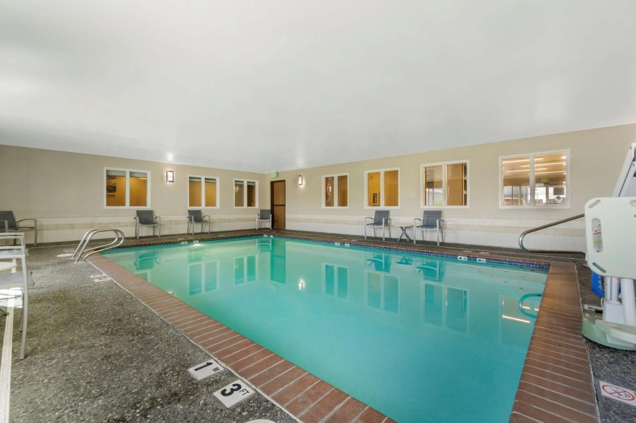 Best Western Plus Wenatchee Downtown Hotel Exterior foto